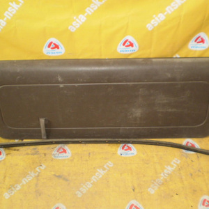 Обшивка двери багажника Toyota Hilux Surf KZN185 64780-35010