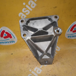Кронштейн опоры двигателя BMW N52B25A/N52B30A X3 E83 перед, лев 22113415179