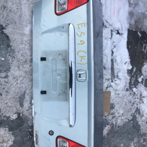 Крышка багажника HONDA Civic ES1 '2004 вст P2661 спойлер