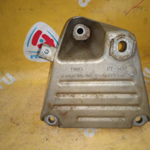 Кронштейн опоры двигателя Audi BFL A8 D3/4E2 3.7 V8 перед, прав 4E0199308AN