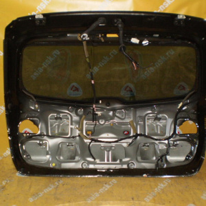 Стекло заднее Mazda Atenza GH5AW '2008-2012 Wagon (Отдаётся с дверью)