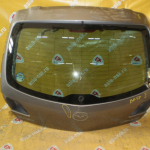 Стекло заднее Mazda 3/Axela BK3P '2003-2009 R Hatchback (отдаётся с дверью)