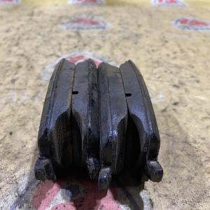 Колодки тормозные Volkswagen Tiguan 5N1/5N2 Диск 282X12MM R 5N0698451