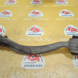 Рычаг Mercedes W204 C-Class перед, лев н A2043306711