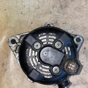 Генератор TOYOTA 3UZ UCF30 4 конт. пластиковая крышка 12V 130A 27060-50310/-50340