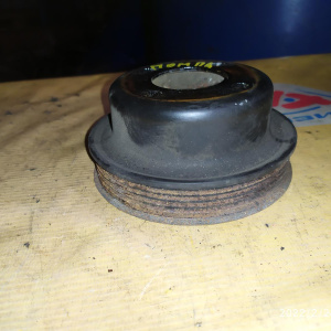 Шкив помпы Toyota 16371-75030 Hiace Regius RCH47/RZN185/RZU100/RZU300/RCH11/RZN215/RZJ95/RZJ120 3RZ-FE 5 ручейков