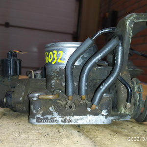 Заслонка дроссельная Toyota 2TZ-FE Previa TCR10 '1993-1996 Europe General USA, 22210-76032
