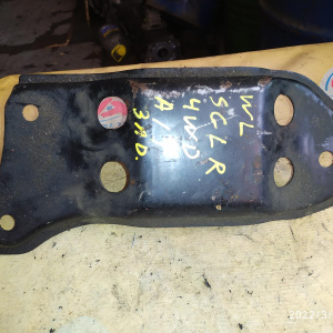 Крепление подушки ДВС Mazda WL Bongo Friendee SGLR '09.1999- 4WD a/t зад верх акпп=мкпп R в S54V39350