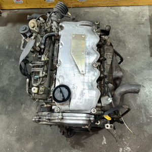 Двигатель Nissan YD22-008386A без кондера и генератора AD Y11