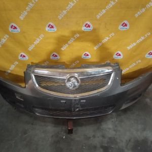 Бампер Chevrolet Cruze J300/68/69 '2009-2012 перед Holden в сборе с заглушками (дефект решётки, вмятины) 95194836