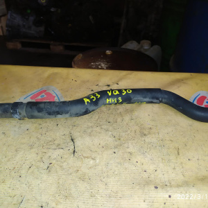 Патрубок радиатора печки Nissan 924102Y000 Cefiro A33 VQ30 НИЗ. на трубку к лобовине