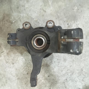 Ступица Nissan CWEFWN Lafesta '2011-2018 перед, прав 2WD ABS голая