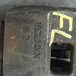 Суппорт Honda ES3 Civic перед, лев