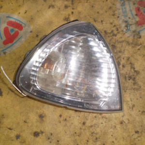 Габарит TOYOTA 05-32 R Caldina ST210 хром Брак
