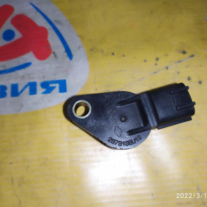 Датчик распредвала Nissan VQ20/VQ25/VQ30 Cefiro/Maxima A32/A33 на лобовину 23731-38U12 / J5T10471