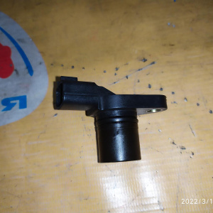 Датчик распредвала Nissan VQ20/VQ25/VQ30 Cefiro/Maxima A32/A33 на лобовину 23731-38U12 / J5T10471