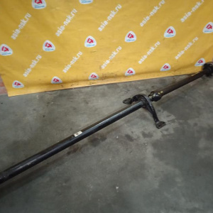 Кардан Volkswagen 5N1/5N2/8UG Tiguan 2.0L TSI с муфтами (порван пыльник, трещины на подвесном) 5N0521101E