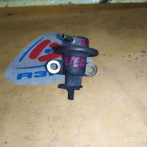 Регулятор давления топлива Toyota 3670 / 23280-13020 Lite Ace Noah/Town Ace Noah KR42 7K--E прикручивается на 2 болта