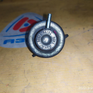 Регулятор давления топлива Toyota 3670 / 23280-13020 Lite Ace Noah/Town Ace Noah KR42 7K--E прикручивается на 2 болта