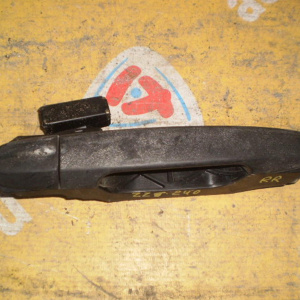 Ручка двери Toyota ACA30/NHW20/NCP60/NZT240/KSP90/ACU20/ZZE136 зад, прав