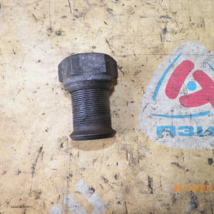 Футорка колёсная с гайкой Hino FR3FZD Profia R 10-ти тонник правая резьба цена за штуку