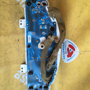 Панель приборов Mazda Demio DW3W '1996-1999 D201