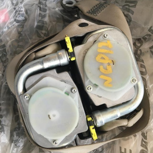 Ремень безопасности Toyota NCP12 Platz/Vitz 2005год (пара)