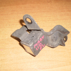 Датчик удара Toyota Mark II GX110 перед, лев 89174-30030