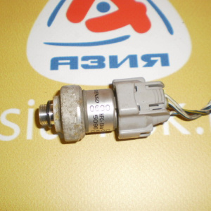 Датчик радиатора кондиционера Toyota HFC-134A(0690)