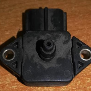 Map-сенсор Suzuki 18590-76G50