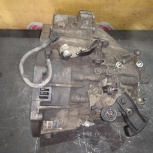 МКПП Kia Carnival J3 2.9L CRDi Euro 4 VGT 2WD 5MT 4300038020 VQ/GB '2008