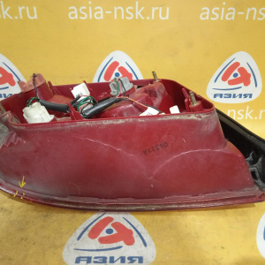 Стоп Hyundai Sonata EF/DA '2001-2013 R (трещина в стекла) 92402-3D000
