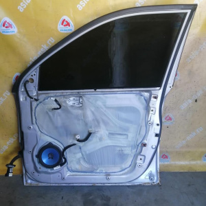 Дверь боковая Kia Sportage KM/JE/FQ '2004-2010 перед, прав в сборе, с накладкой (дефект, ржавчина по низу)