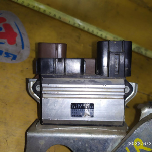 Компьютер Toyota Land Cruiser/Tundra 89580-34022 3UR URJ201 Блок управления форсунками