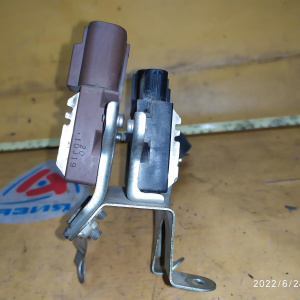 Компьютер Toyota Land Cruiser/Tundra 89580-34022 3UR URJ201 Блок управления форсунками