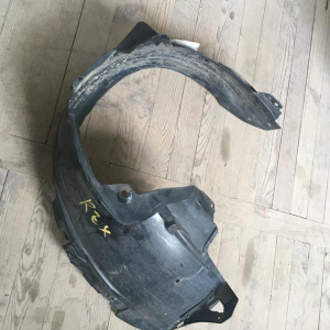 Подкрылок Honda CR-V RE4 перед, прав 74101-SWA-A000