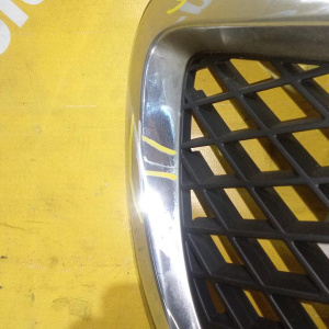 Решетка радиатора Hyundai Terracan HP/EF '2004- (дефект креплений, трещина) 86252-H1060