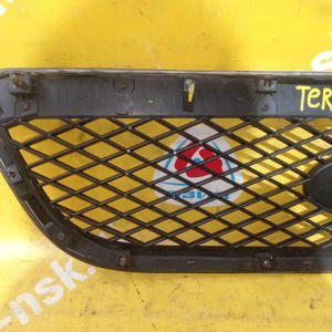 Решетка радиатора Hyundai Terracan HP/EF '2004- (дефект креплений, трещина) 86252-H1060