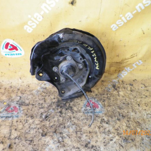 Ступица Toyota ACM21/ACM21W Ipsum зад, прав 2WD ABS [диск] голая