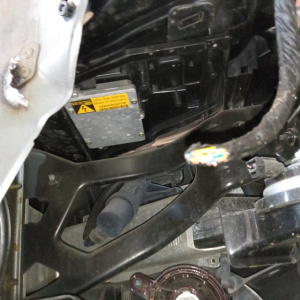 Ноускат BMW 5-Series E60 M54B30 '2003-2007 530i RHD HID-ксенон, туманки, омыватель фар 51117111739