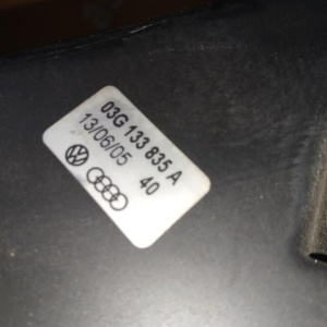 Корпус воздушного фильтра Audi A4 B6/8E2/B7/8EC BGB 03G133835A