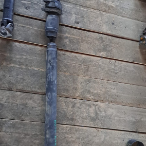 Кардан Nissan NU30 Presage KA24 дефект подвесного