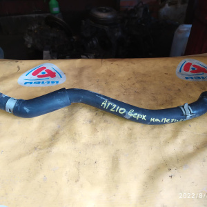 Патрубок радиатора печки Toyota 87245-2D310 Carina/Caldina AT211 4A-FE/5A-FE/7A-FE ВЕРХ, на радиатор печки ( катушка )