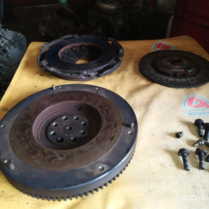 Маховик Toyota 2C/3C Town Ace CR30 m/t + корзина,  диаметр диска 237 мм.