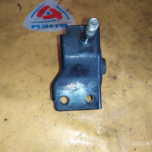 Подушка двигателя Toyota 3S-FE Ipsum SXM15/SXN15 4WD a/t A243F Rear ДЕФЕКТ R 12371-74460 / 12371-74351