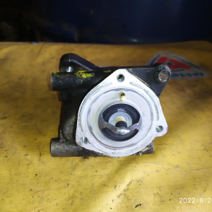 Корпус термостата Nissan 2J21 / 110612J211 Serena C24/W11/P11/U14/M12/N30/V10/Y11 SR20 корпус без крышки