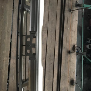 Бампер TOYOTA Mark II GX100 '1996 перед с. 22-253 (в сборе) 52119-22880
