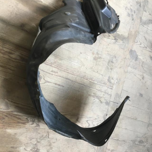 Подкрылок TOYOTA Voltz ZZE136 перед, прав Дефект 53875-01030