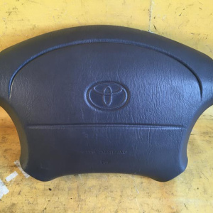 Подушка безопасности Toyota Hiace KZH106 вод.  (без заряда)