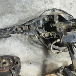 Ступица Honda CE4 Rafaga зад, лев +трос+рычаг